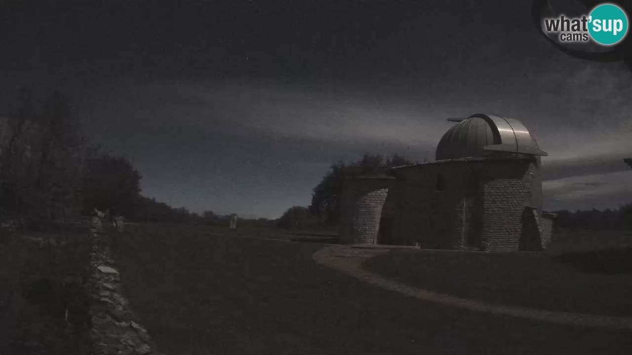 Webcam del Observatorio de Višnjan: Contempla el cosmos desde Istria, Croacia