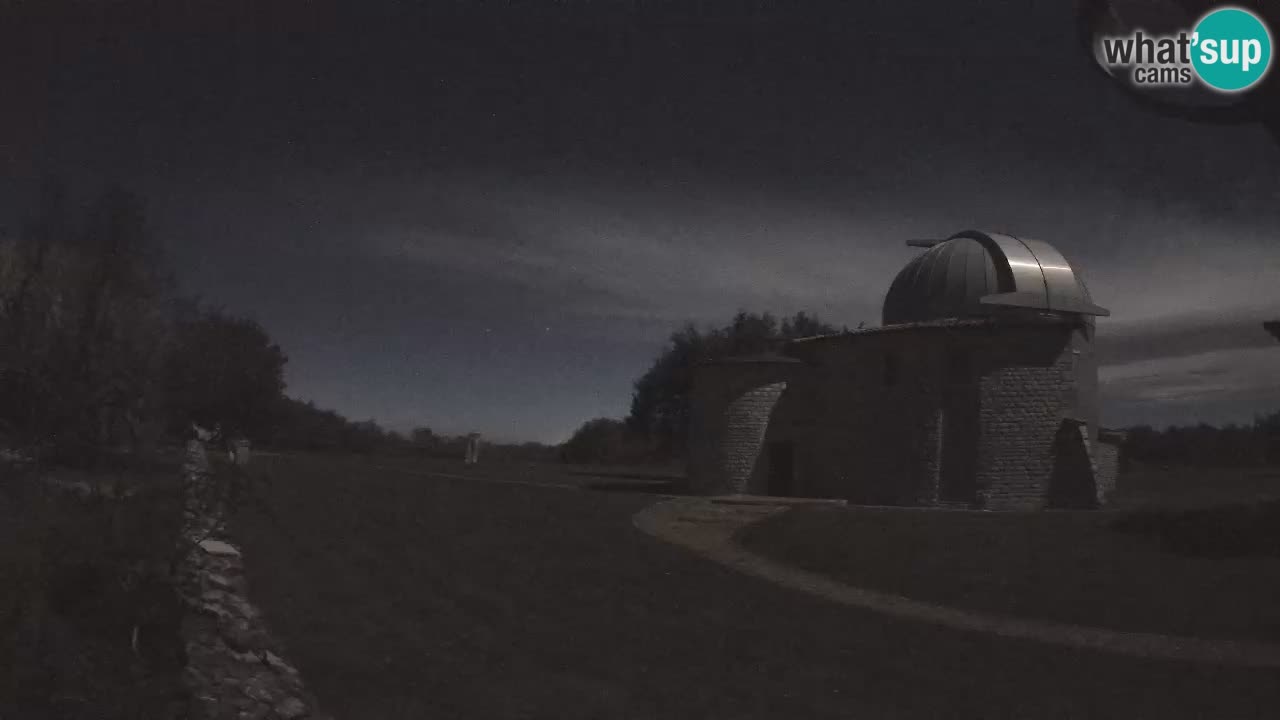 Webcam del Observatorio de Višnjan: Contempla el cosmos desde Istria, Croacia