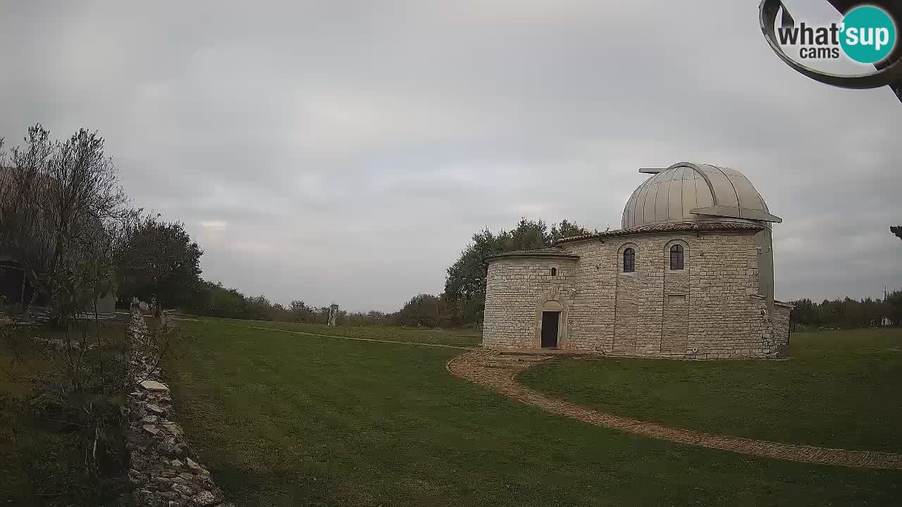 Višnjanska observatorijska spletna kamera: Opazujte vesolje iz Istre, Hrvaška