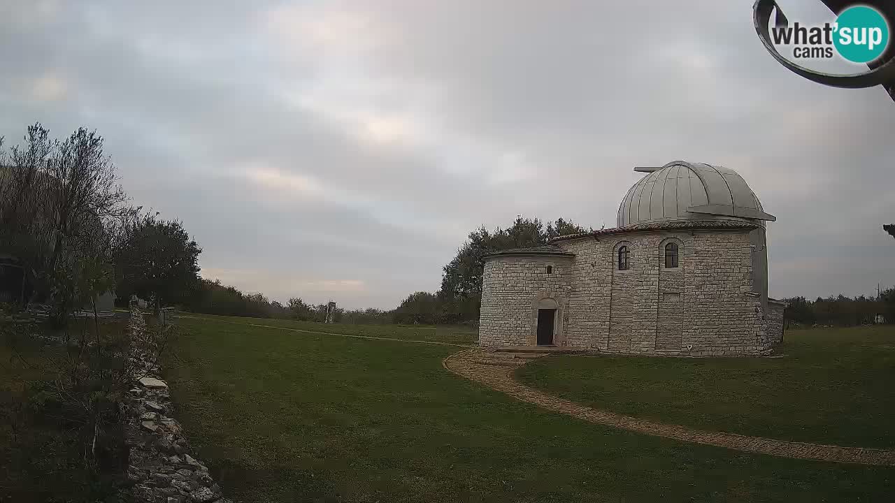 Višnjan Observatory Webcam: Gaze into the Cosmos from Istria, Croatia