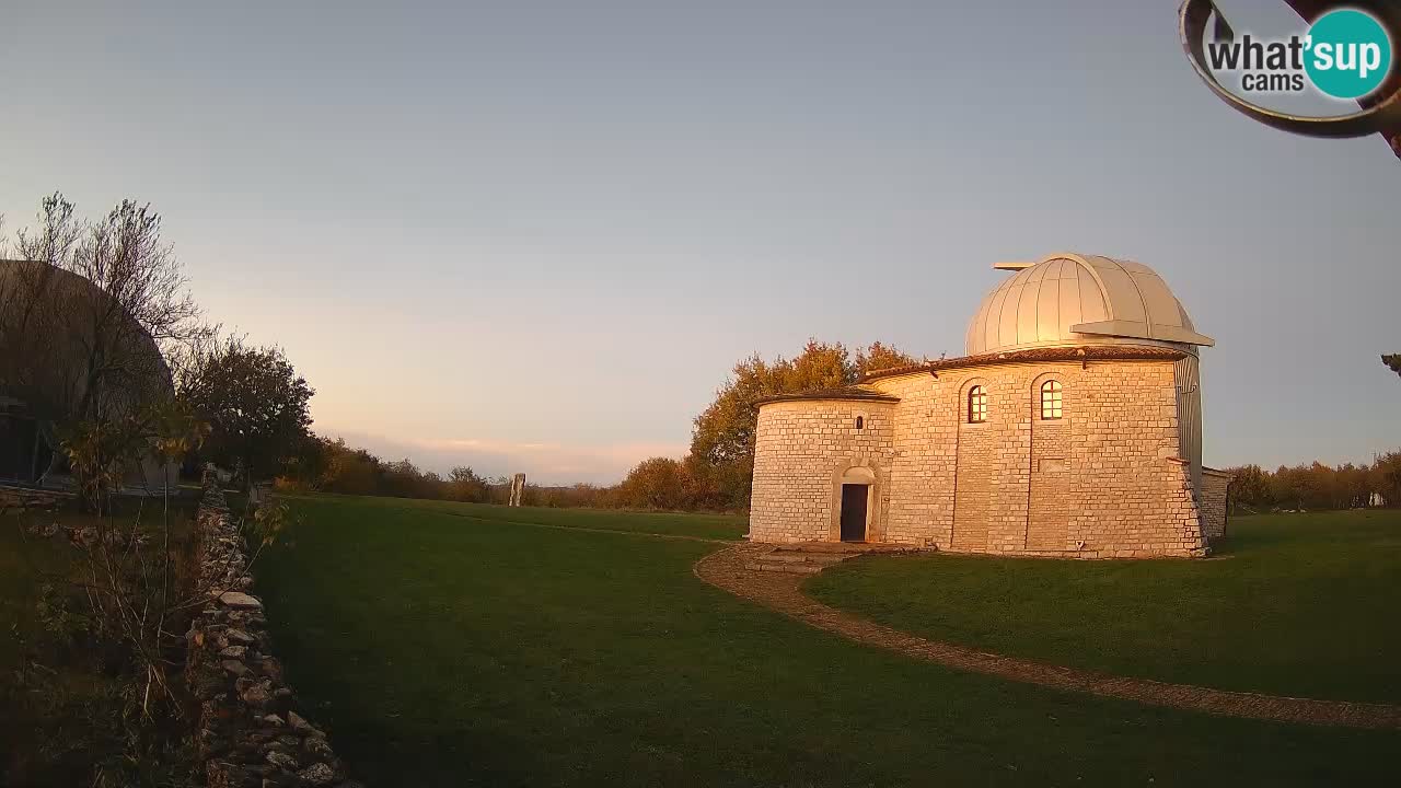 Webcam del Observatorio de Višnjan: Contempla el cosmos desde Istria, Croacia