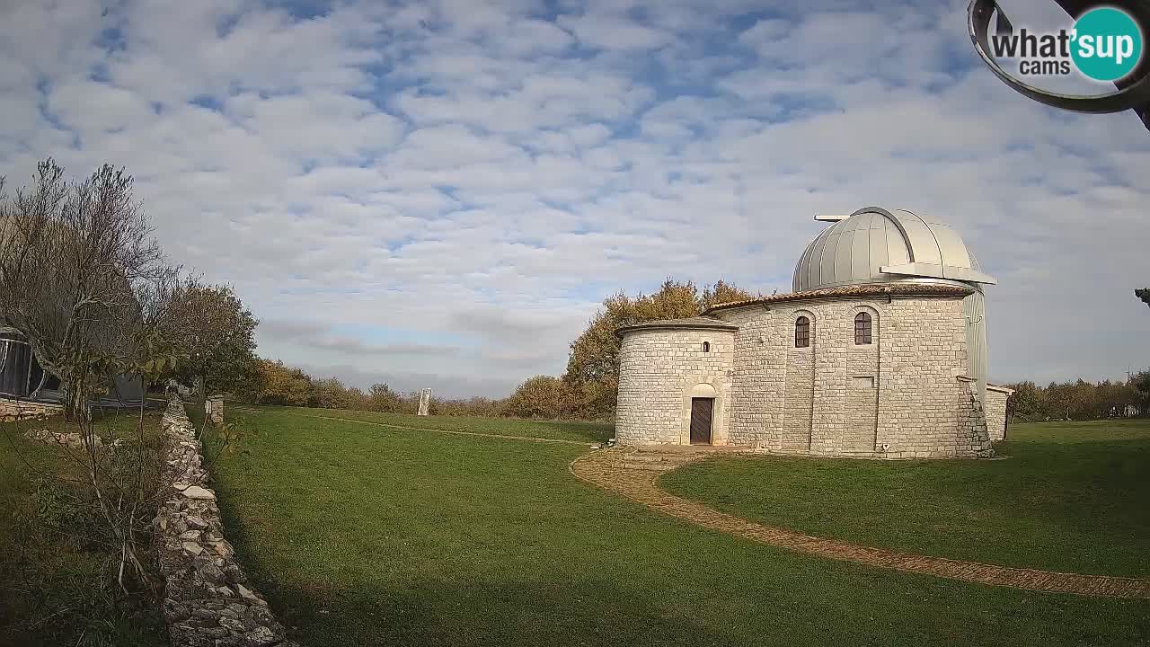 Webcam del Observatorio de Višnjan: Contempla el cosmos desde Istria, Croacia