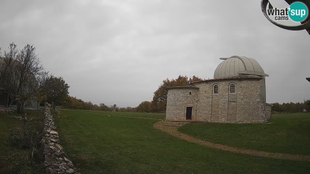 Višnjanska observatorijska spletna kamera: Opazujte vesolje iz Istre, Hrvaška