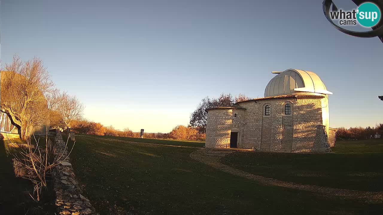 Webcam del Observatorio de Višnjan: Contempla el cosmos desde Istria, Croacia