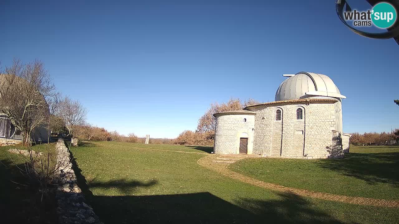 Višnjanska observatorijska spletna kamera: Opazujte vesolje iz Istre, Hrvaška