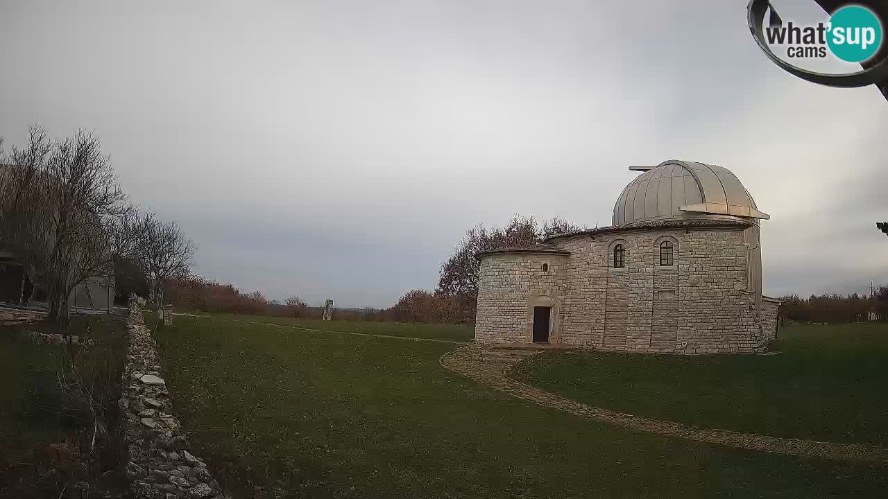 Višnjanska observatorijska spletna kamera: Opazujte vesolje iz Istre, Hrvaška