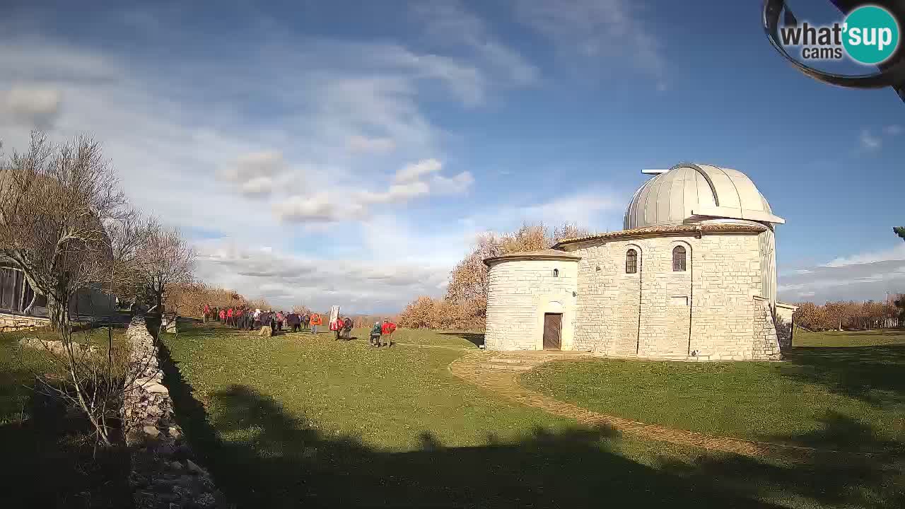 Višnjan Observatory Webcam: Gaze into the Cosmos from Istria, Croatia