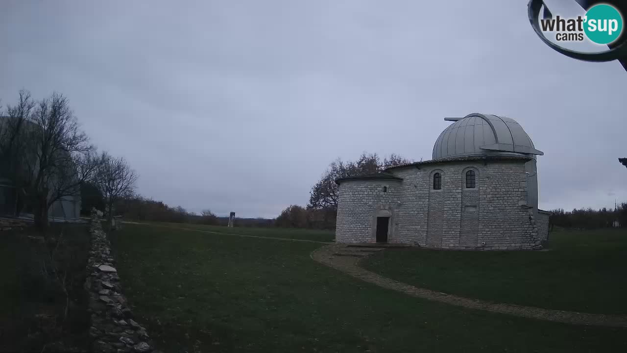 Webcam de l’Observatoire de Višnjan: Plongez dans le cosmos depuis l’Istrie, Croatie