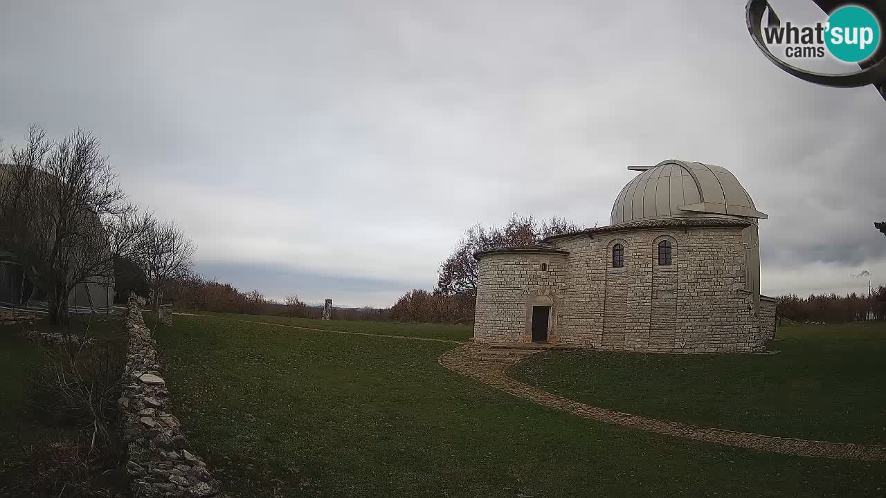 Webcam de l’Observatoire de Višnjan: Plongez dans le cosmos depuis l’Istrie, Croatie