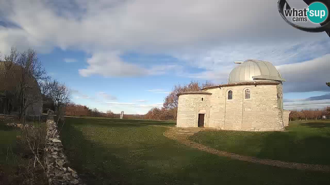 Višnjanska observatorijska spletna kamera: Opazujte vesolje iz Istre, Hrvaška