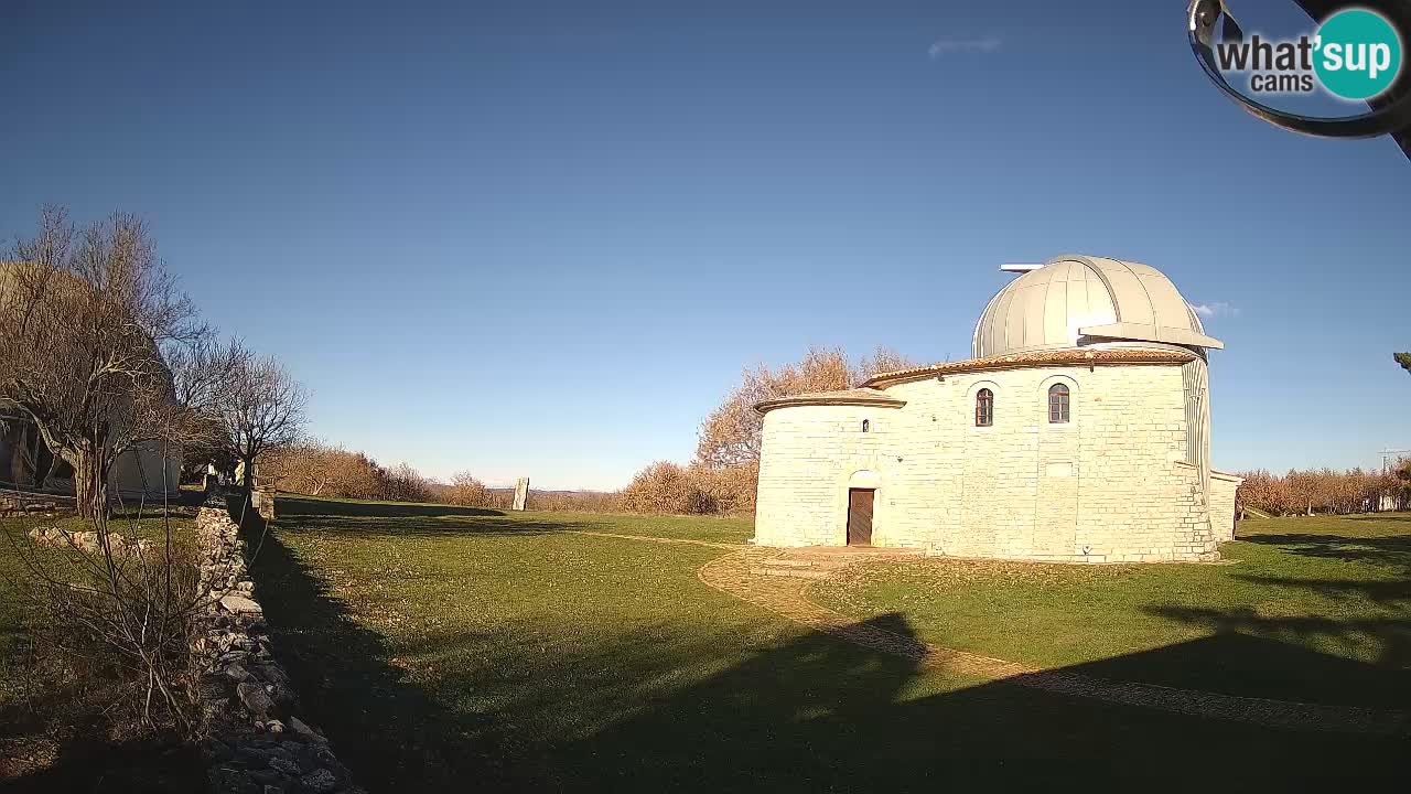 Višnjanska observatorijska spletna kamera: Opazujte vesolje iz Istre, Hrvaška