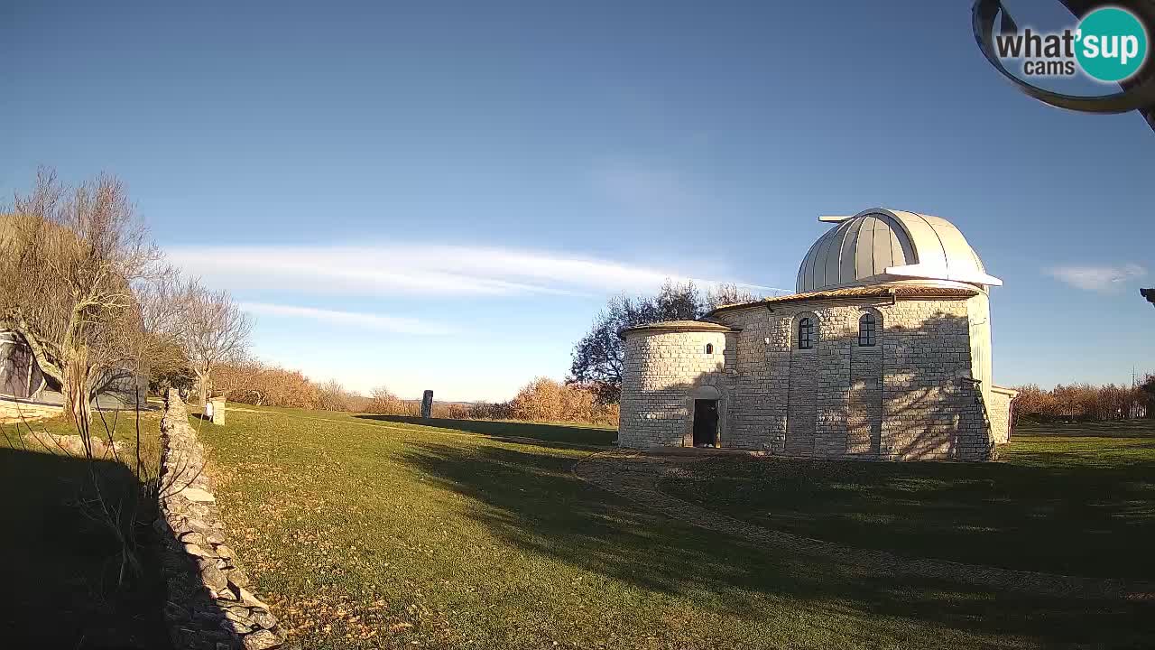 Webcam de l’Observatoire de Višnjan: Plongez dans le cosmos depuis l’Istrie, Croatie