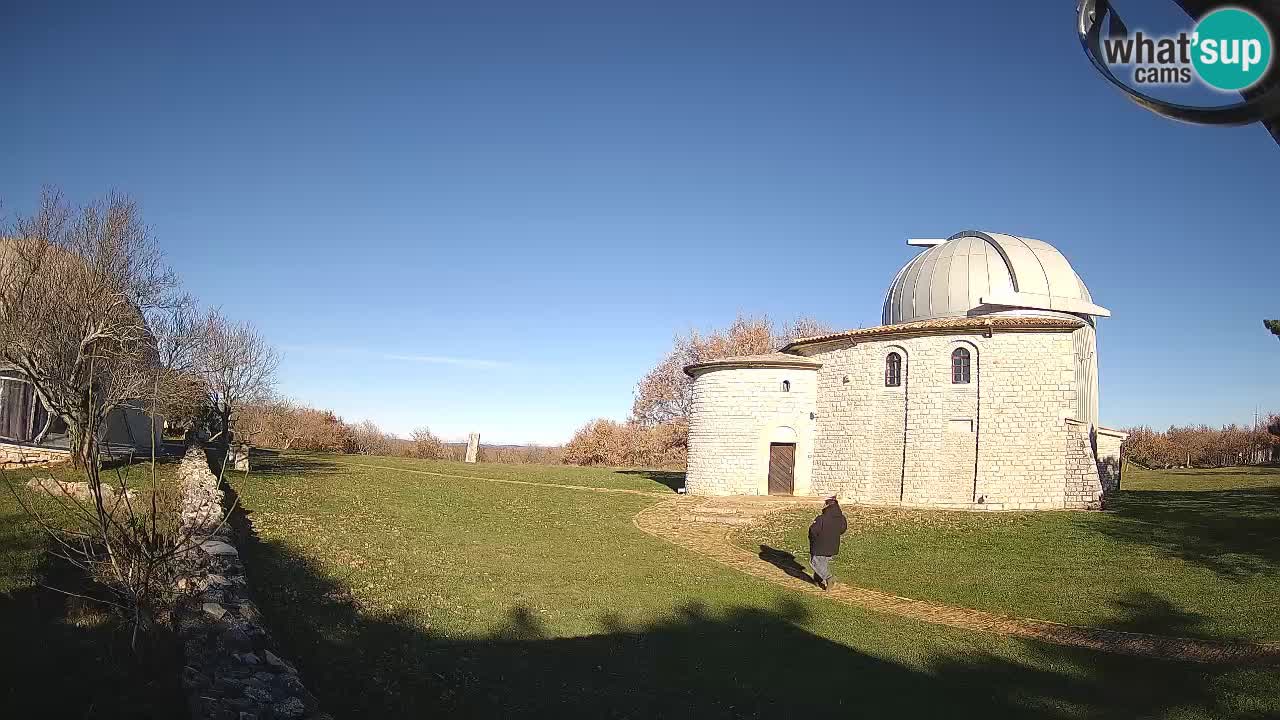 Webcam de l’Observatoire de Višnjan: Plongez dans le cosmos depuis l’Istrie, Croatie