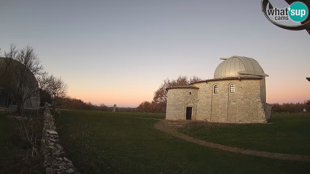 Višnjan Observatory Webcam: Gaze into the Cosmos from Istria, Croatia