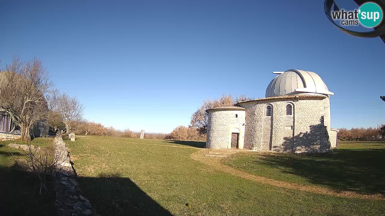 Webcam de l’Observatoire de Višnjan: Plongez dans le cosmos depuis l’Istrie, Croatie