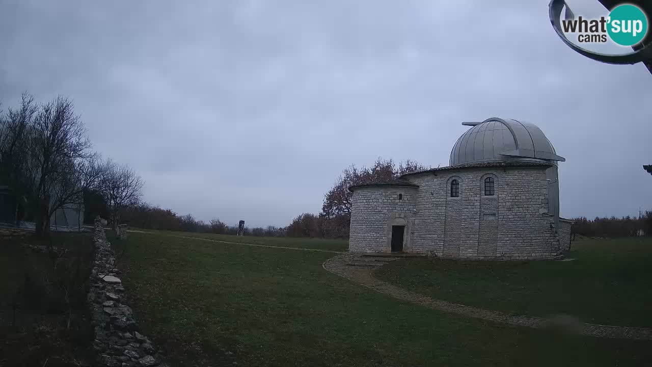 Webcam de l’Observatoire de Višnjan: Plongez dans le cosmos depuis l’Istrie, Croatie