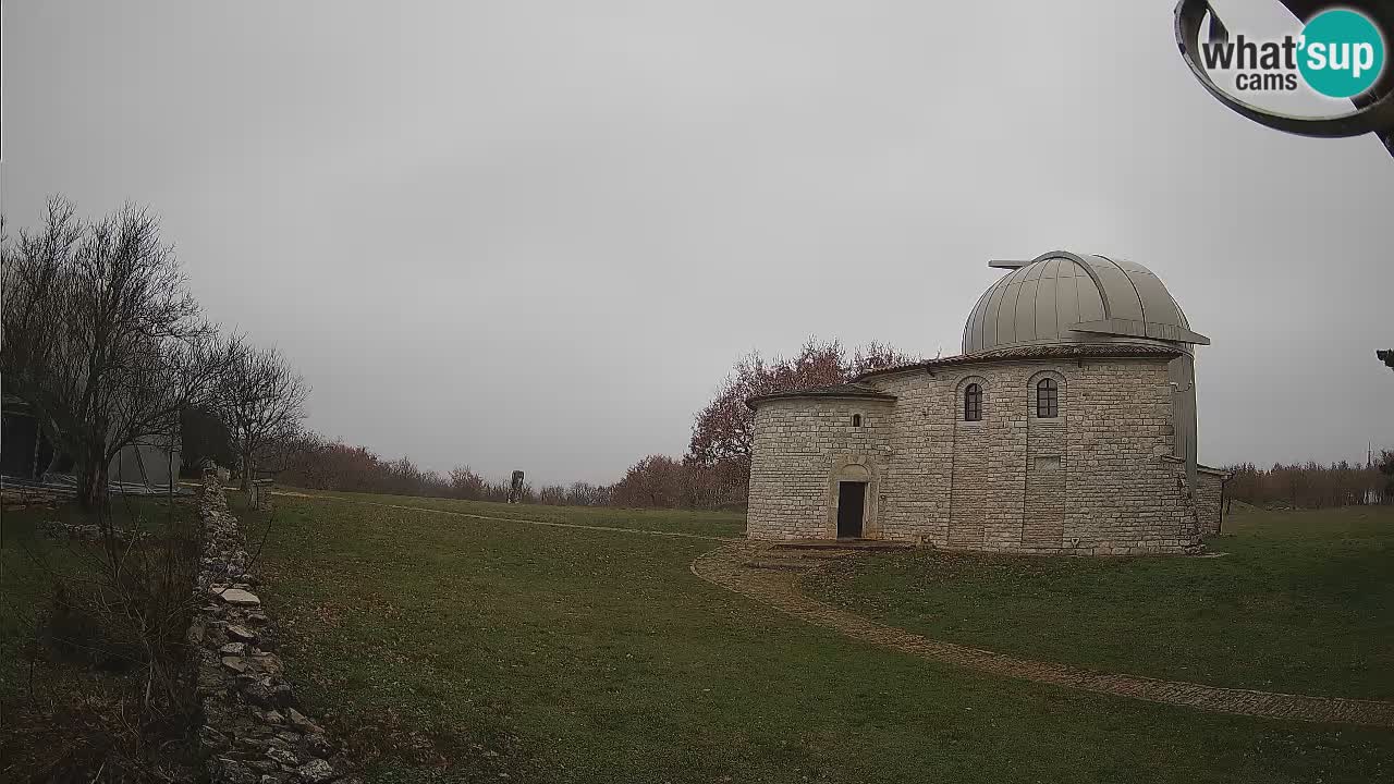 Webcam de l’Observatoire de Višnjan: Plongez dans le cosmos depuis l’Istrie, Croatie