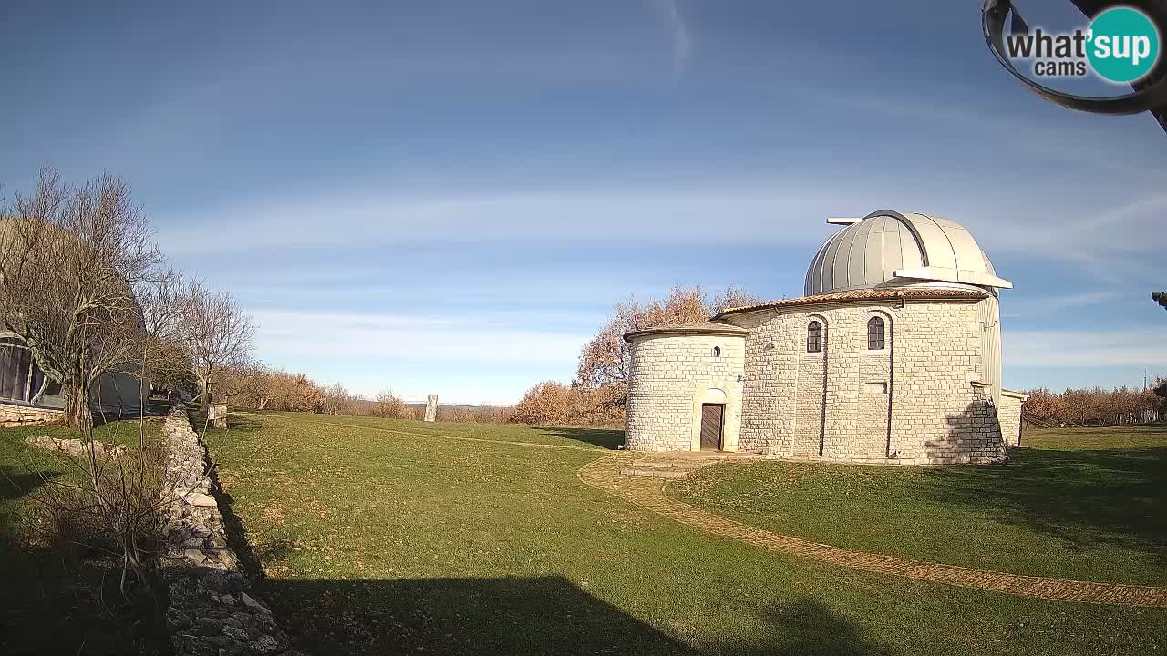 Webcam de l’Observatoire de Višnjan: Plongez dans le cosmos depuis l’Istrie, Croatie