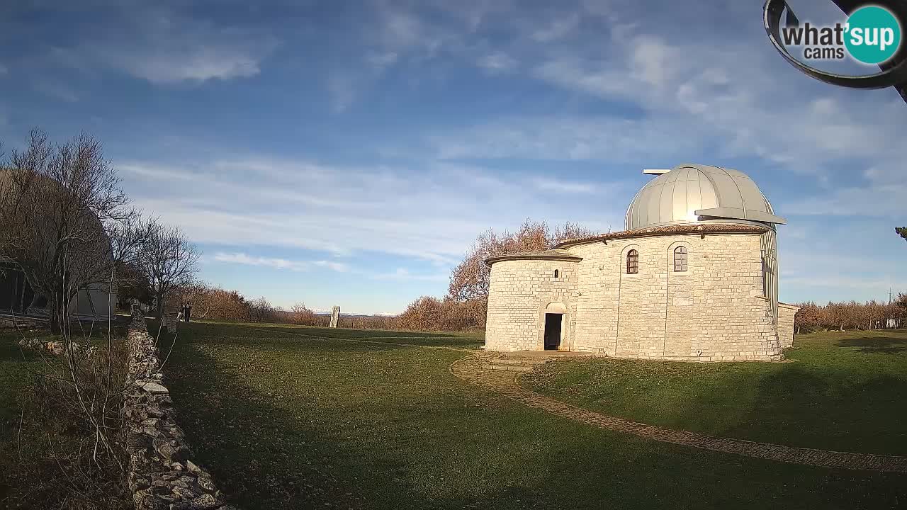 Webcam de l’Observatoire de Višnjan: Plongez dans le cosmos depuis l’Istrie, Croatie