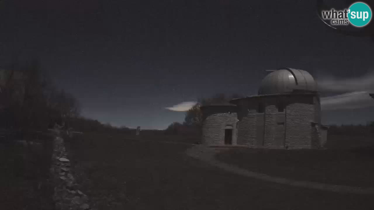 Višnjan Observatory Webcam: Gaze into the Cosmos from Istria, Croatia