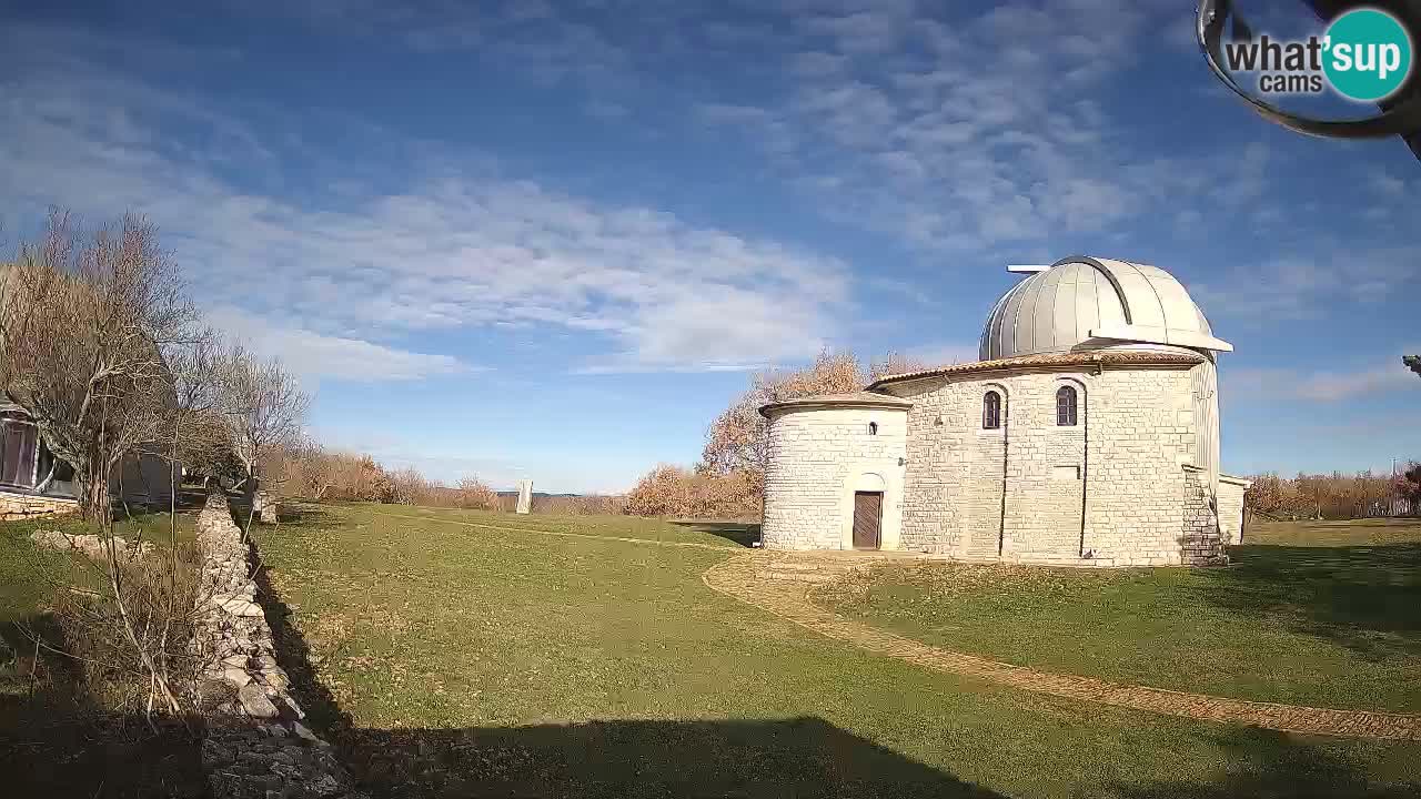 Višnjan Observatory Webcam: Gaze into the Cosmos from Istria, Croatia