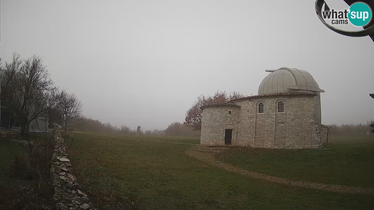 Višnjanska observatorijska spletna kamera: Opazujte vesolje iz Istre, Hrvaška