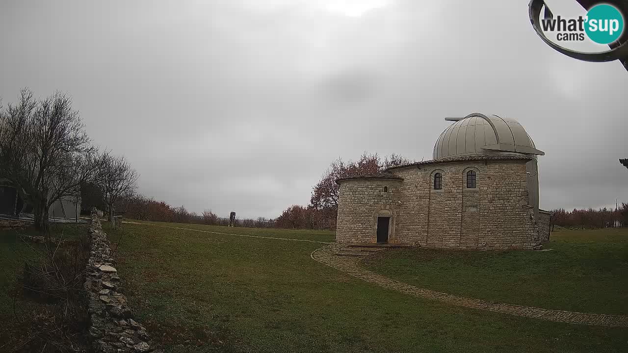 Višnjanska observatorijska spletna kamera: Opazujte vesolje iz Istre, Hrvaška