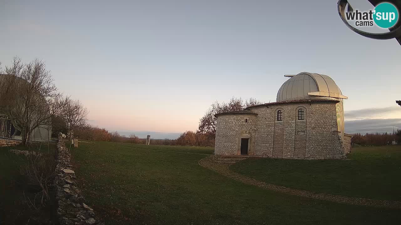 Webcam del Observatorio de Višnjan: Contempla el cosmos desde Istria, Croacia