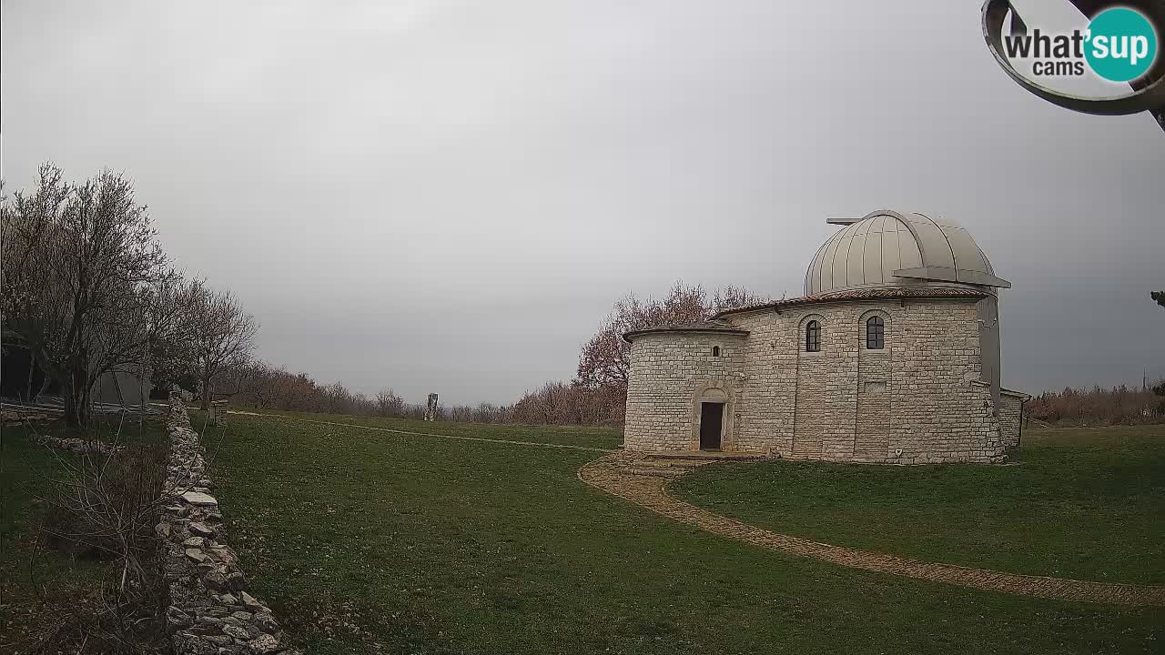 Webcam de l’Observatoire de Višnjan: Plongez dans le cosmos depuis l’Istrie, Croatie