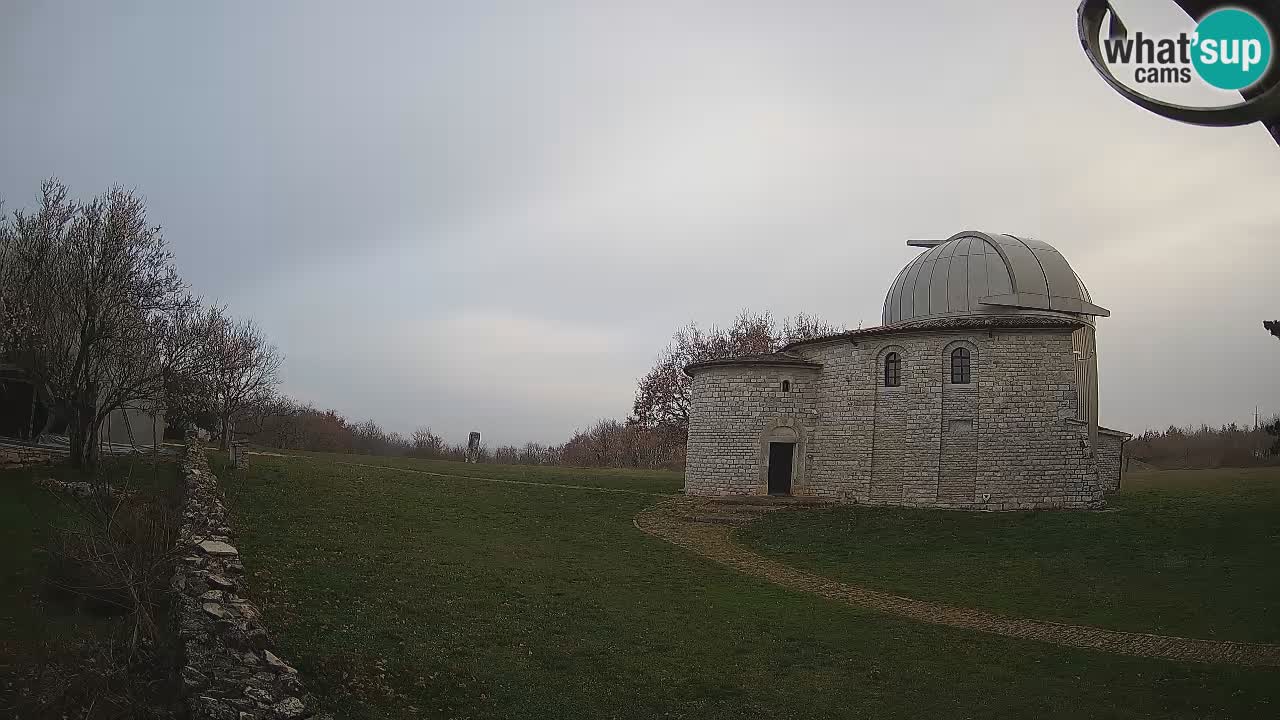 Webcam de l’Observatoire de Višnjan: Plongez dans le cosmos depuis l’Istrie, Croatie