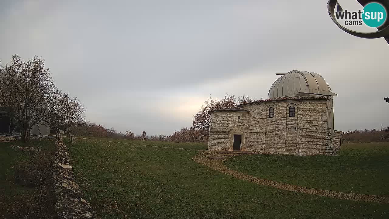 Višnjanska observatorijska spletna kamera: Opazujte vesolje iz Istre, Hrvaška