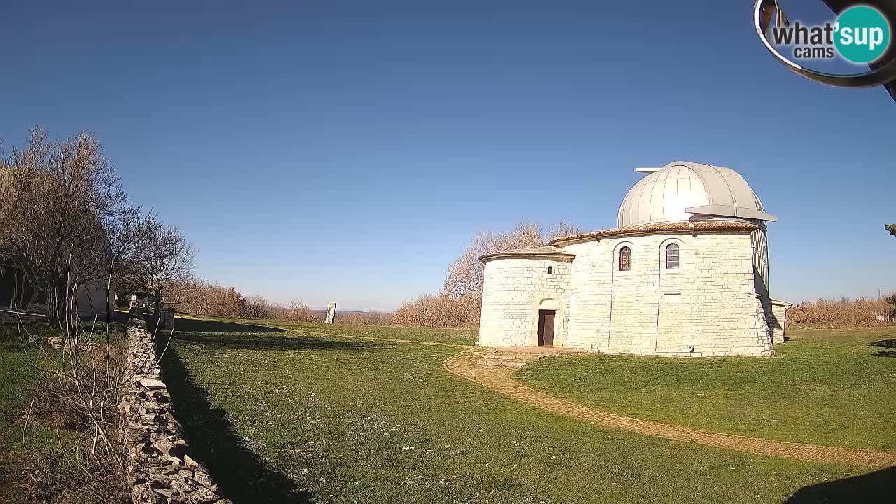 Višnjanska observatorijska spletna kamera: Opazujte vesolje iz Istre, Hrvaška