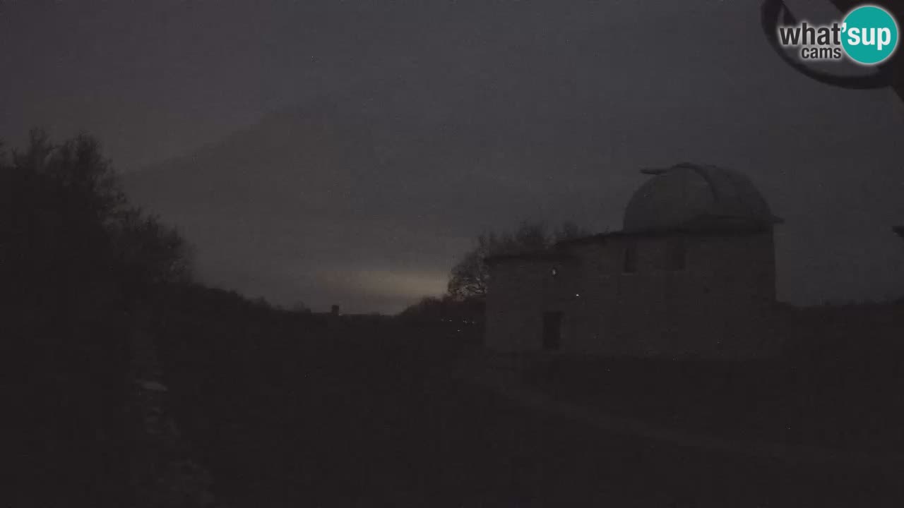 Webcam del Observatorio de Višnjan: Contempla el cosmos desde Istria, Croacia