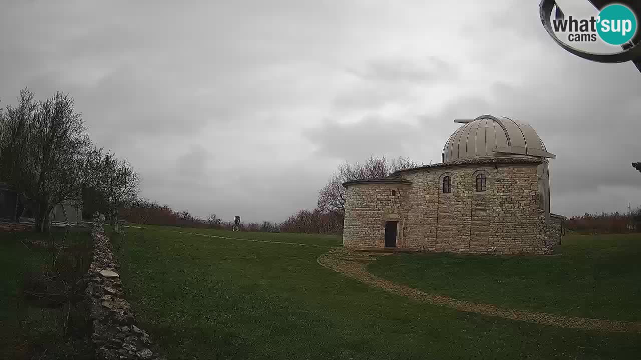 Webcam de l’Observatoire de Višnjan: Plongez dans le cosmos depuis l’Istrie, Croatie