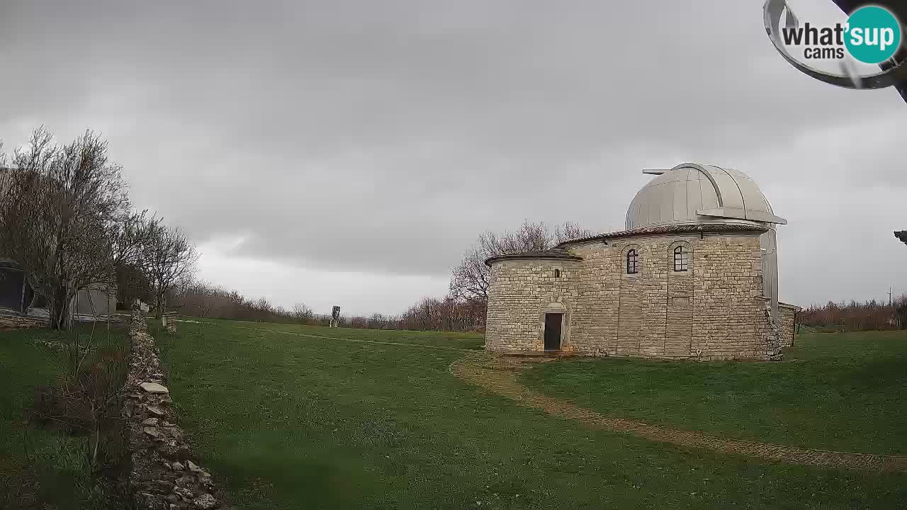 Webcam de l’Observatoire de Višnjan: Plongez dans le cosmos depuis l’Istrie, Croatie