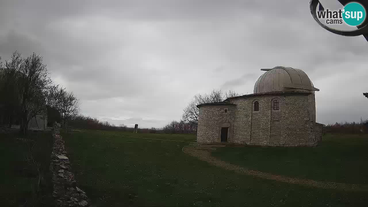 Višnjan Observatory Webcam: Gaze into the Cosmos from Istria, Croatia