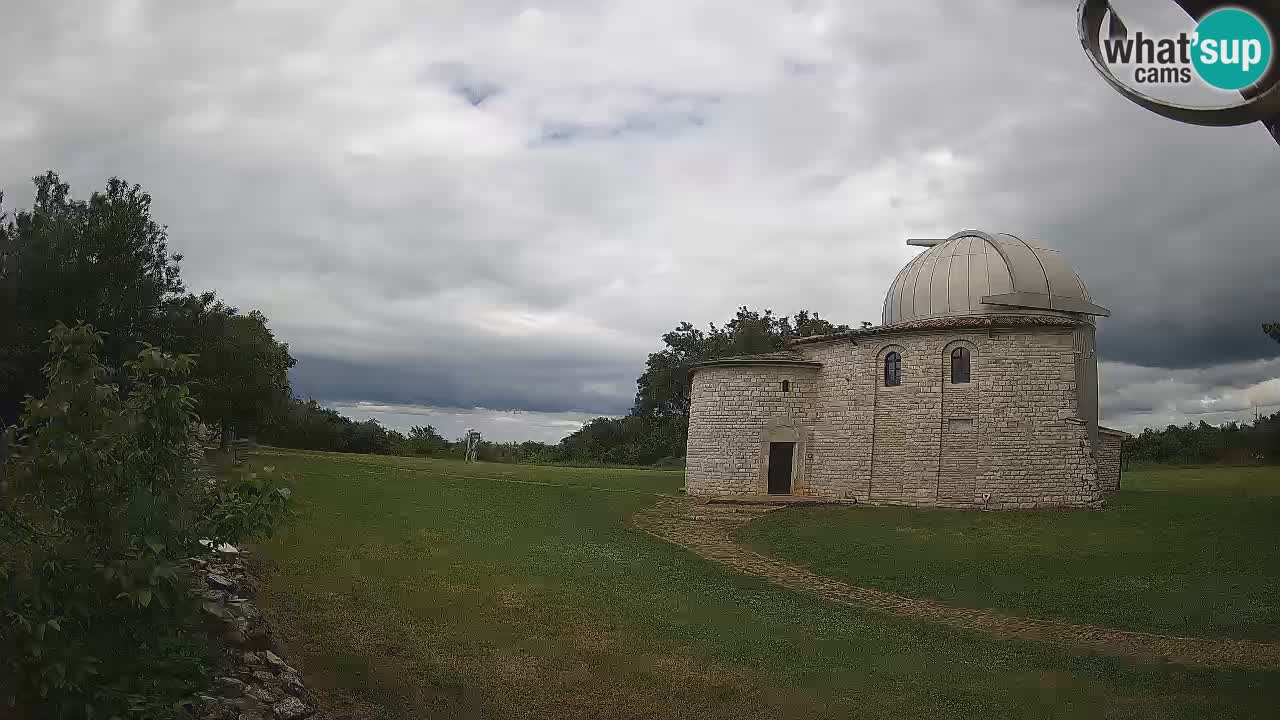 Višnjan Observatory Webcam: Gaze into the Cosmos from Istria, Croatia
