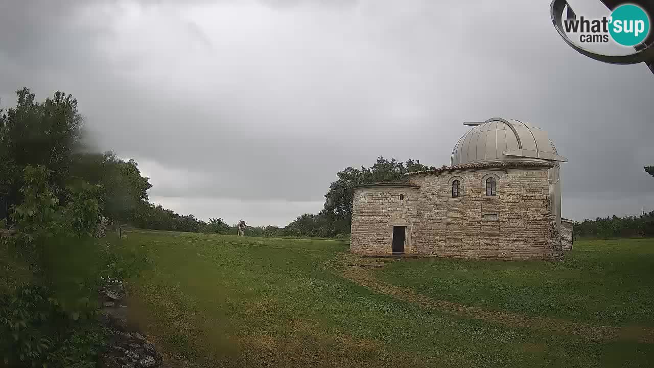 Višnjan Observatory Webcam: Gaze into the Cosmos from Istria, Croatia