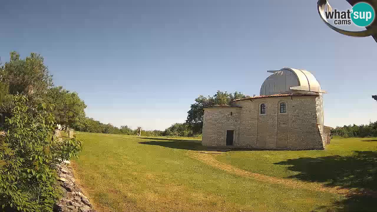 Webcam de l’Observatoire de Višnjan: Plongez dans le cosmos depuis l’Istrie, Croatie
