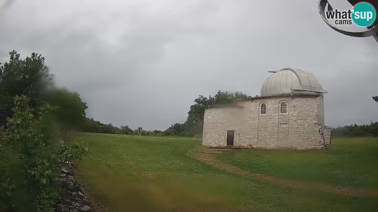 Višnjan Observatory Webcam: Gaze into the Cosmos from Istria, Croatia