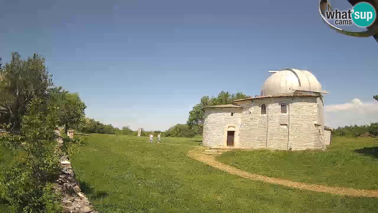 Višnjanska observatorijska spletna kamera: Opazujte vesolje iz Istre, Hrvaška