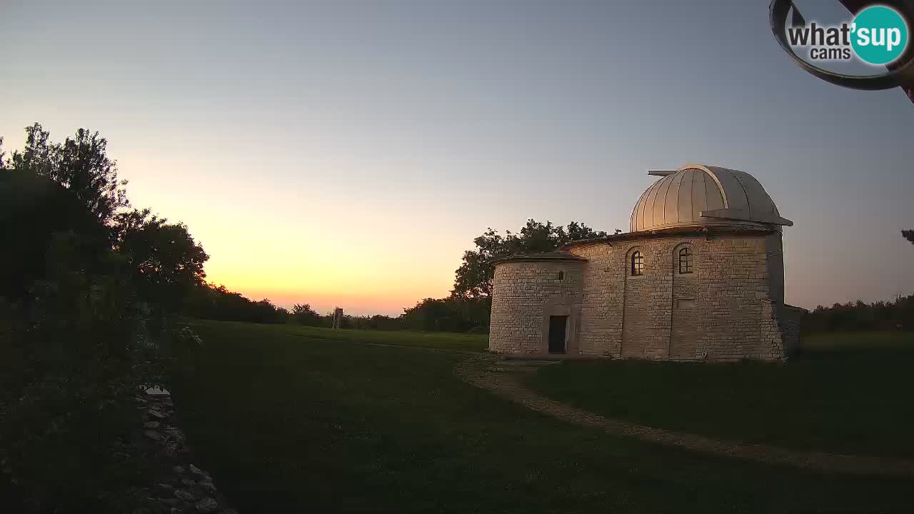 Webcam del Observatorio de Višnjan: Contempla el cosmos desde Istria, Croacia