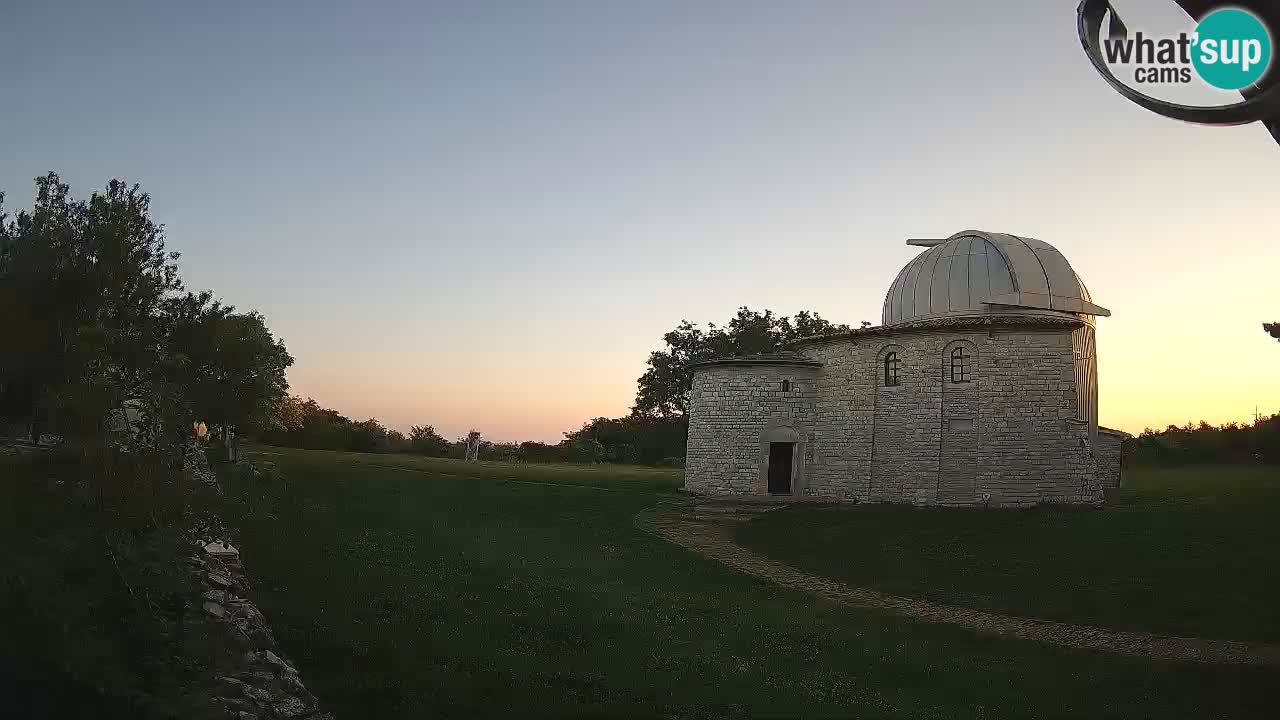 Webcam del Observatorio de Višnjan: Contempla el cosmos desde Istria, Croacia