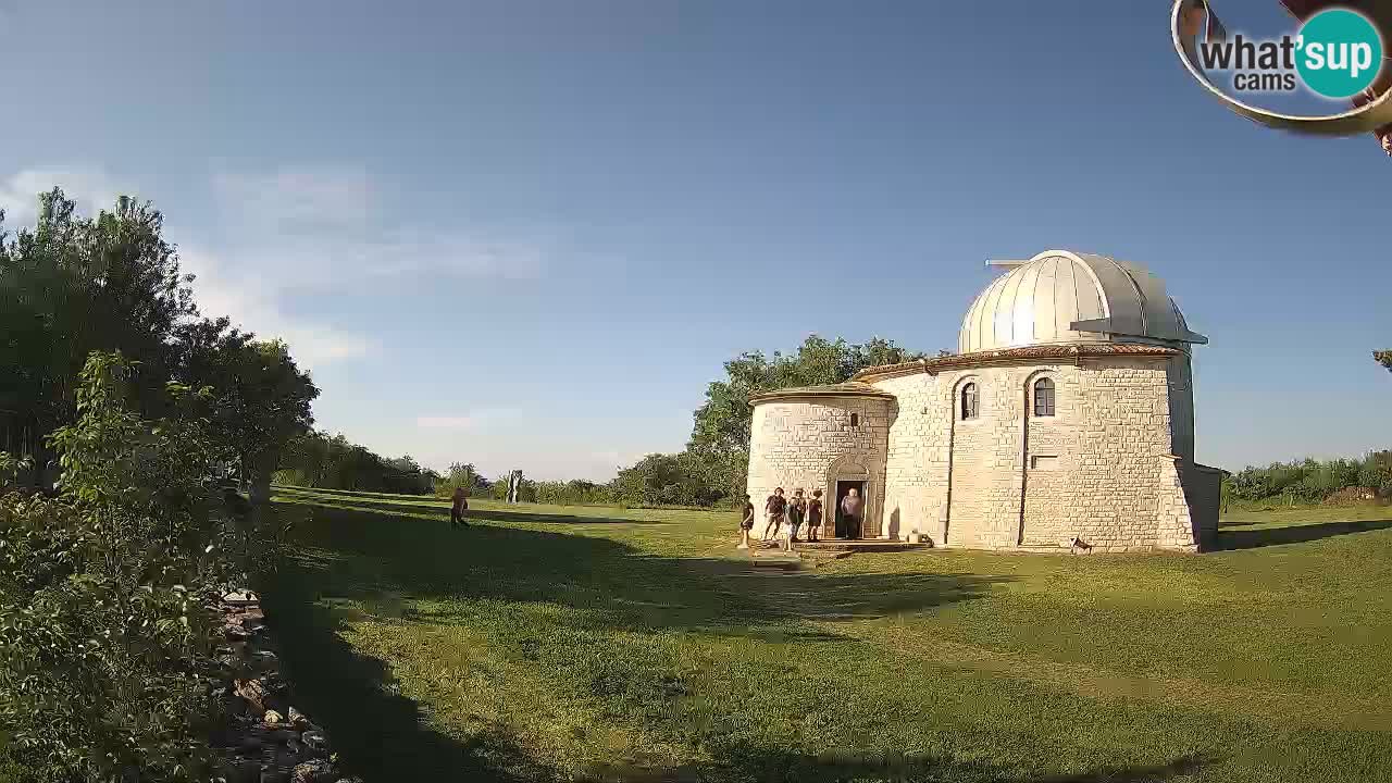 Višnjanska observatorijska spletna kamera: Opazujte vesolje iz Istre, Hrvaška