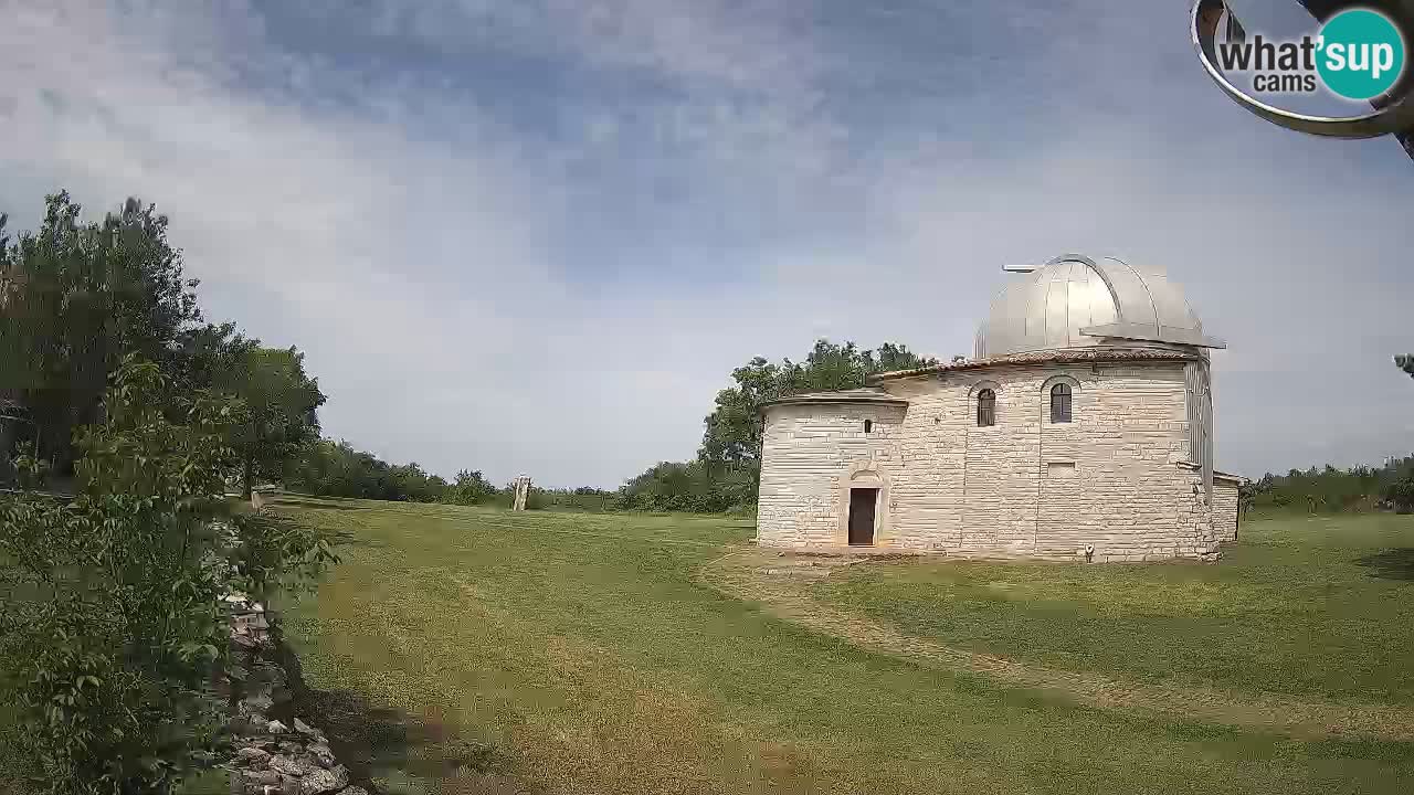Webcam de l’Observatoire de Višnjan: Plongez dans le cosmos depuis l’Istrie, Croatie