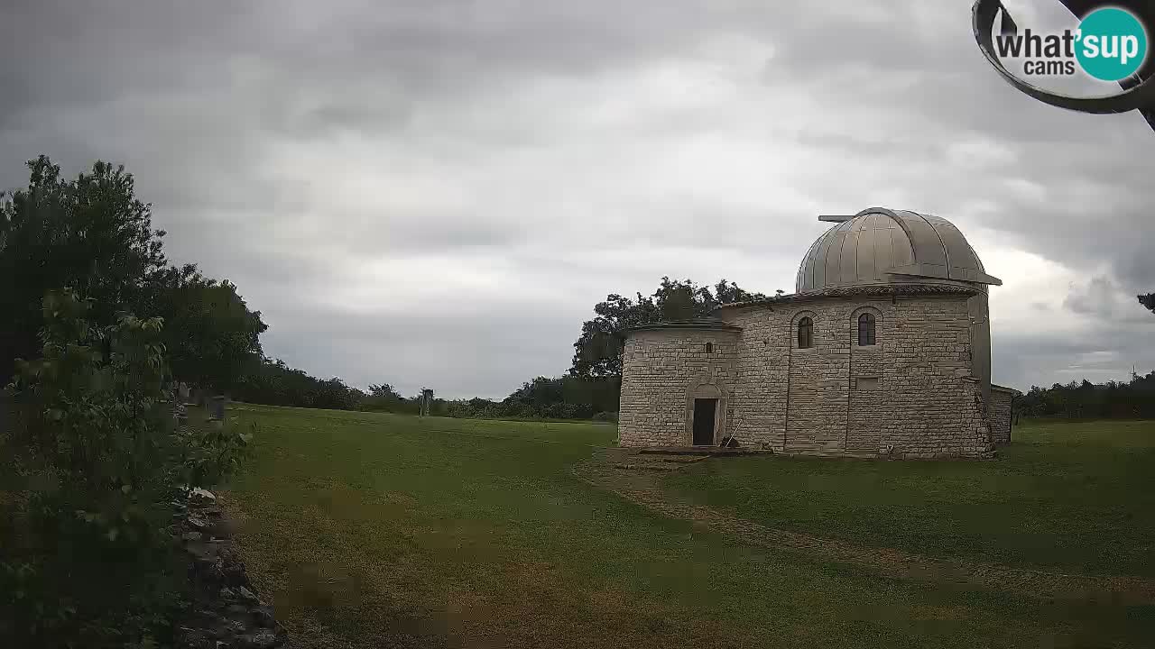 Višnjan Observatory Webcam: Gaze into the Cosmos from Istria, Croatia