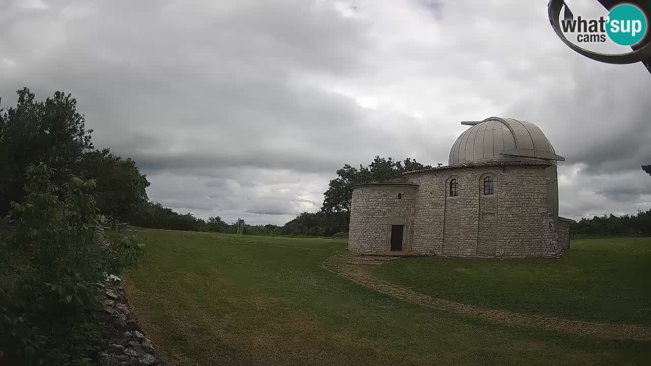 Višnjanska observatorijska spletna kamera: Opazujte vesolje iz Istre, Hrvaška
