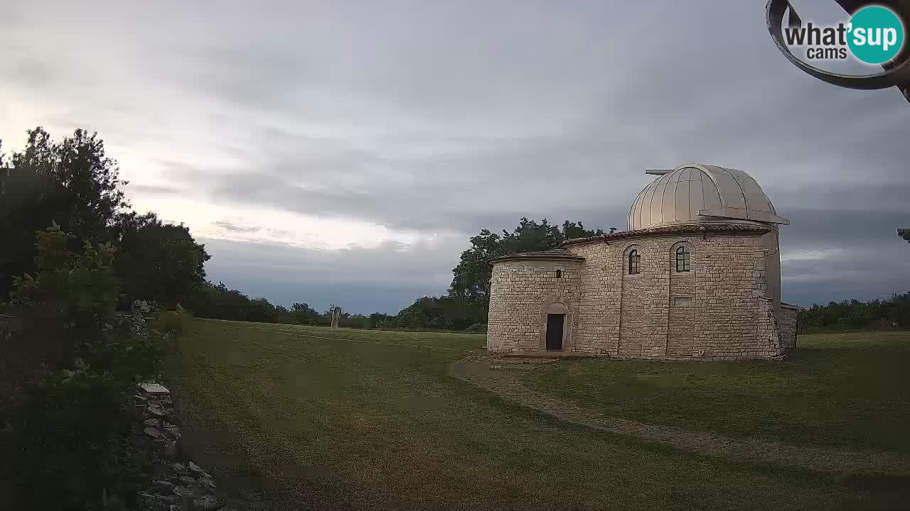 Webcam del Observatorio de Višnjan: Contempla el cosmos desde Istria, Croacia