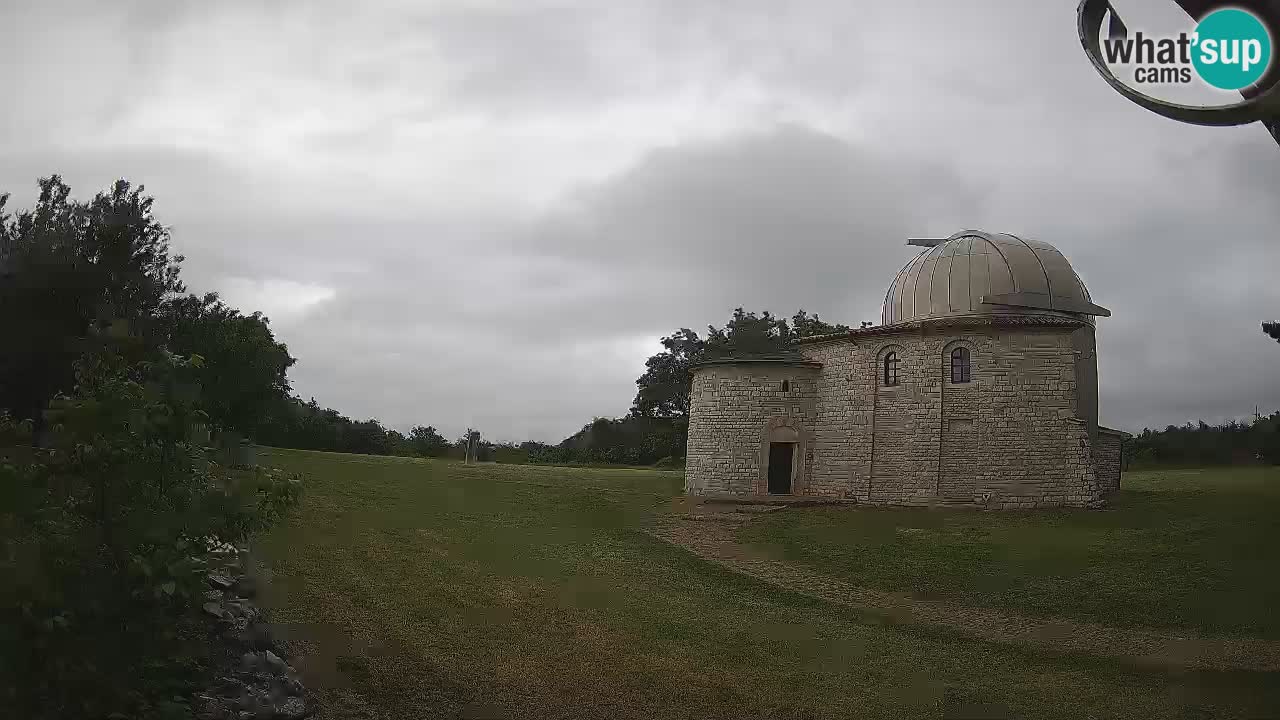 Višnjanska observatorijska spletna kamera: Opazujte vesolje iz Istre, Hrvaška
