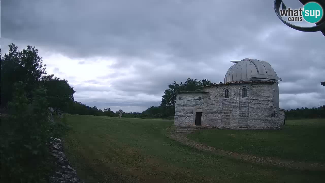Višnjan Observatory Webcam: Gaze into the Cosmos from Istria, Croatia